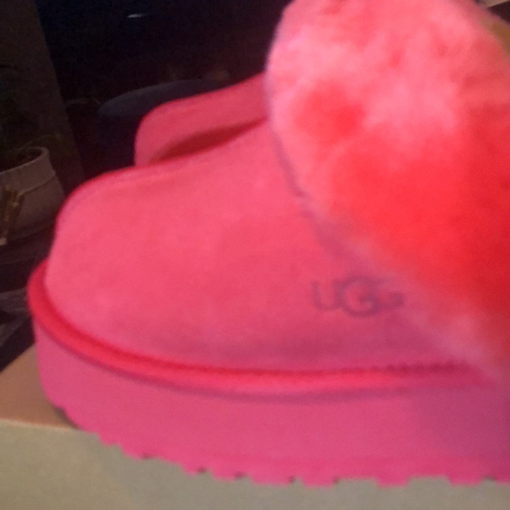 UGG Pink Fluffy Mules - Picture 5 of 5